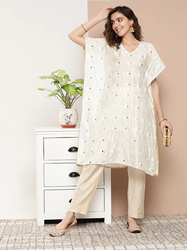 Cozy women's robe sets for winter relaxation-Women's White Floral Kaftan Kurta - Yufta