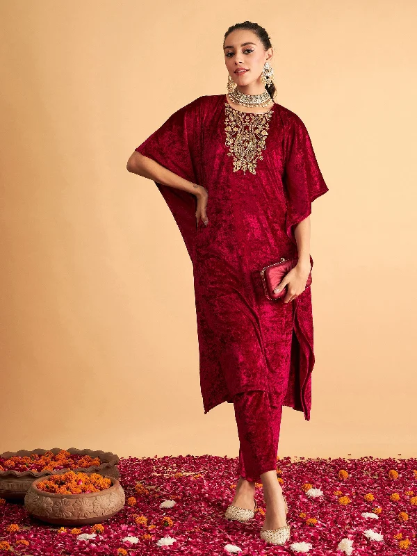 Cozy cotton women's robe sets-Women's Fuchsia Velvet Kaftan Kurta - Lyush