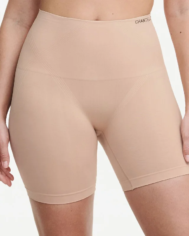 Women's panties for curvy women with extra control-Smooth Comfort Shaping Mid Thigh Short