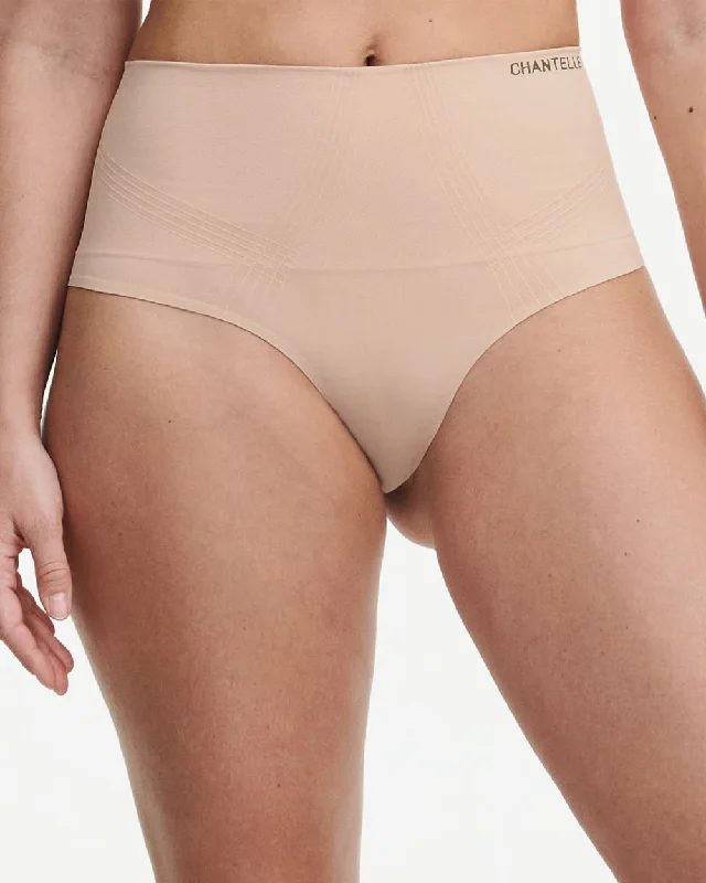 Women's panties with smooth and seamless edges-Smooth Comfort Shaping Thong