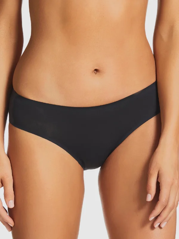 Women's panties with seamless front for smooth finish-Invisibles Bikini - IV041