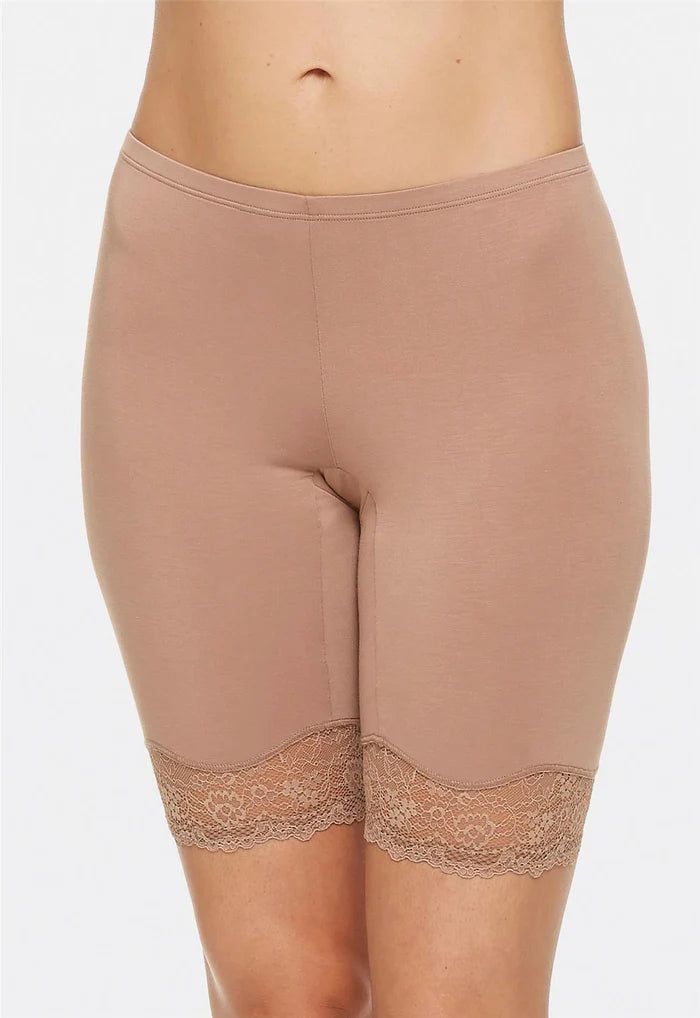 No-show panties for tight clothing-MONTELLE 9408 BIKEER SHORT WITH ANTI CHAFING