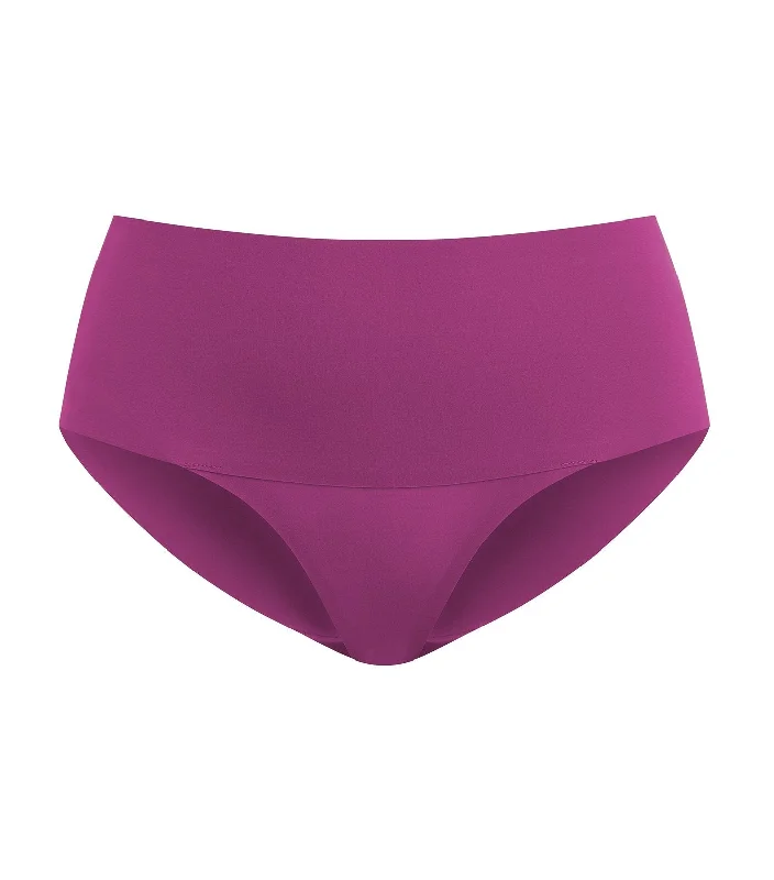 Comfortable women's panties for everyday wear-Undie-tectable® Brief Bordeaux