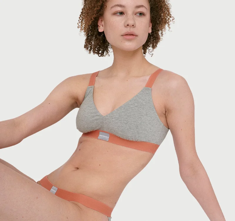 Women's panties with satin finish for luxurious feel-Recycled Cotton Move Bralette