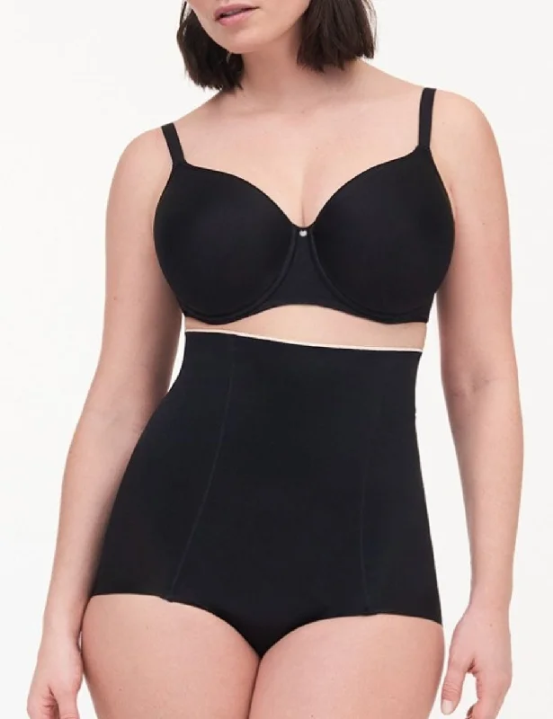 Women's corset for smoothing out body lines-Chantelle Basic Shaping Very High Waist Panty Noir Women's corset for smoothing out body lines-Chantelle Basic Shaping Very High Waist Panty Noir