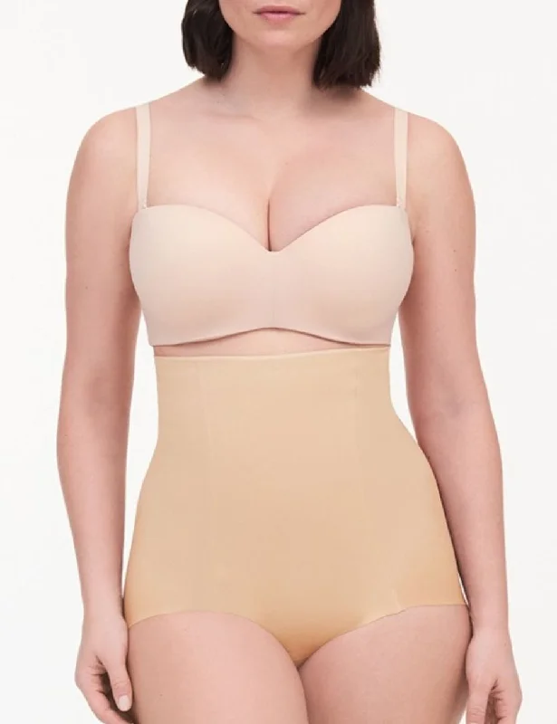 Women's corset for shaping and contouring waistline-Chantelle Basic Shaping Very High Waist Panty Nude Women's corset for shaping and contouring waistline-Chantelle Basic Shaping Very High Waist Panty Nude