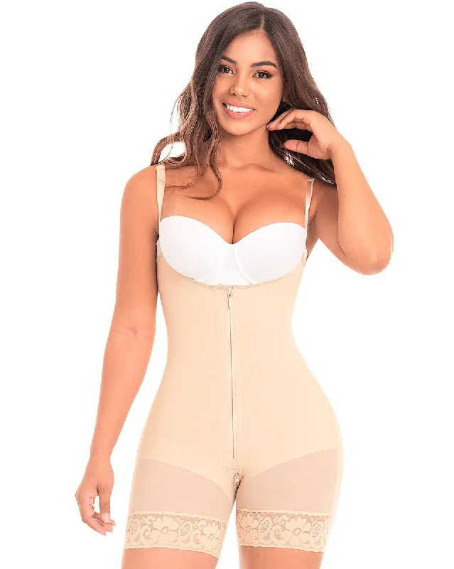 Women's corset with stretch fabric for comfort-Fajas M & D Short Girdle, Front Closure Women's corset with stretch fabric for comfort-Fajas M & D Short Girdle, Front Closure